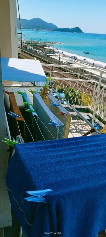 Blue A'Mare Apartment Lavagna Exterior photo