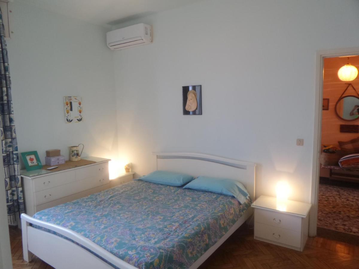 Blue A'Mare Apartment Lavagna Exterior photo